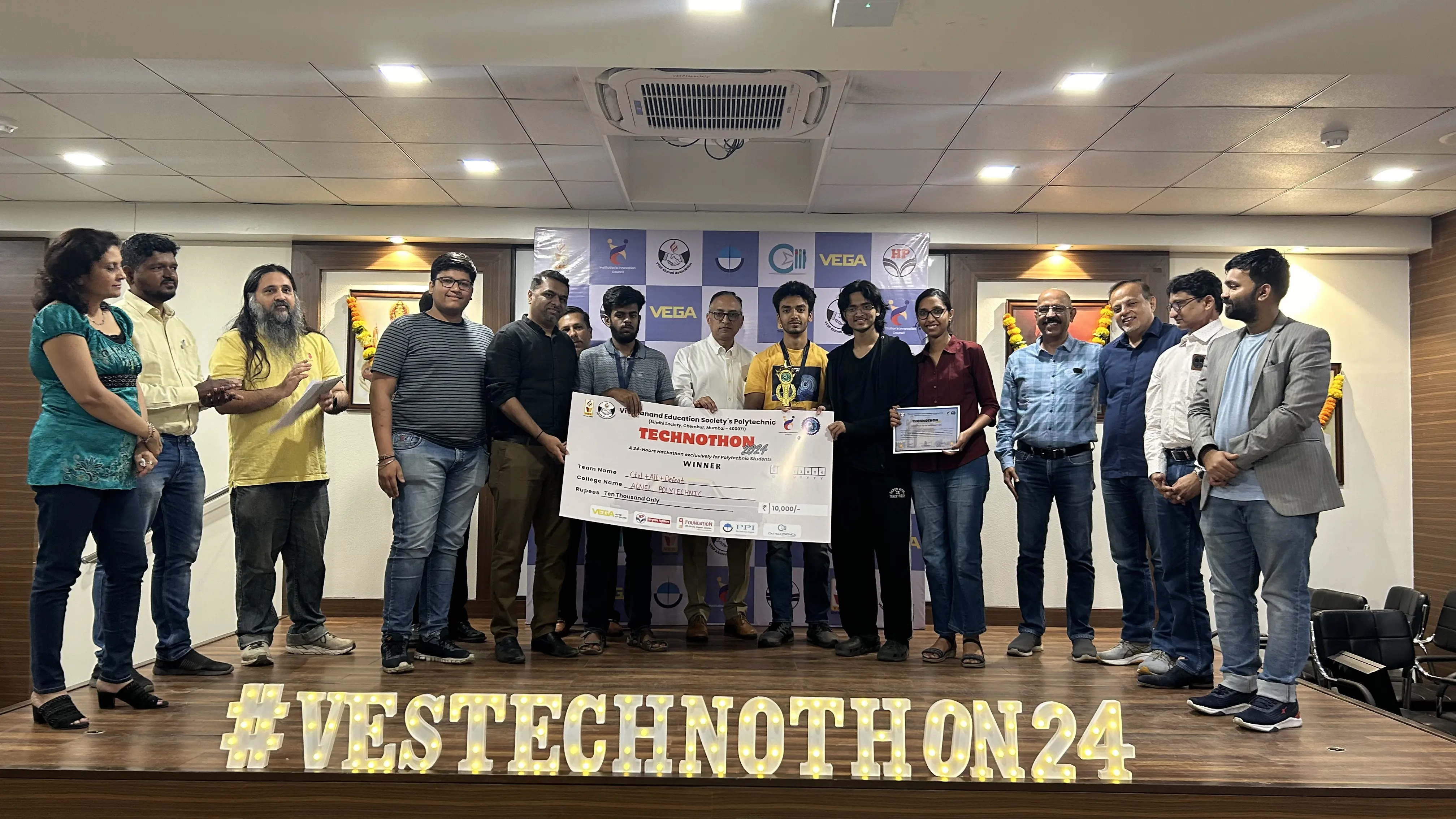 prize-distribution